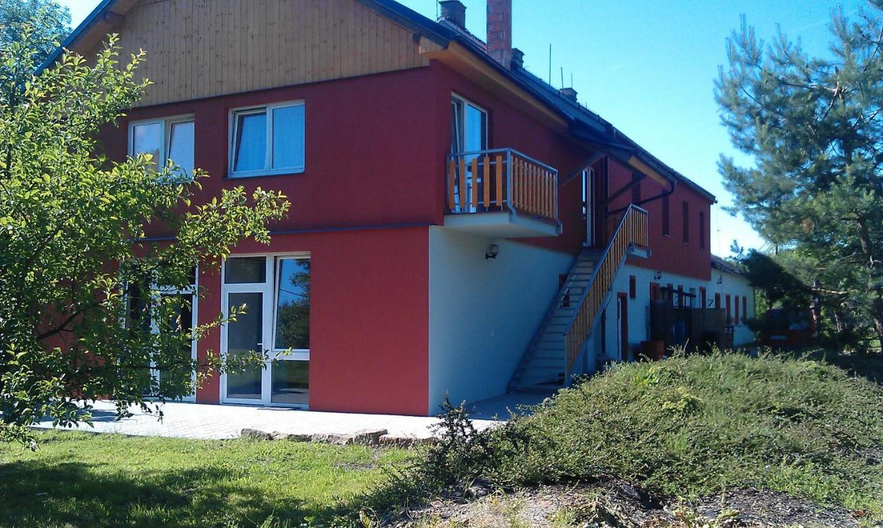 Penzion Slunecno Dobsin Екстер'єр фото